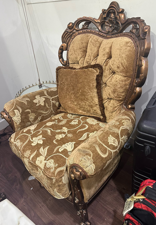 Al Yasmin, Furniture, SAR 500,  Discounted Sale - Branded Double Bed , Kids Bed , Tables Etc