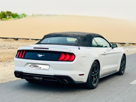 Manama, Vehicles, Cars & Trucks , BHD 9400,  Ford Mustang,  2023,  41000 KM,  Convertible - Coupe