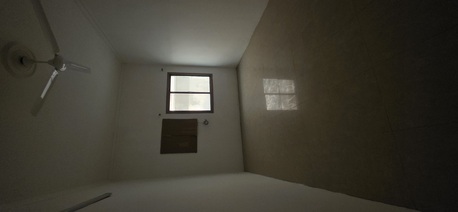 Gudaibiya, Apartments/Houses, BHD 150/month,  1 BR,  Un Furnished Family Flat For Rent In Gudabiya With Parking EWA Exclusive