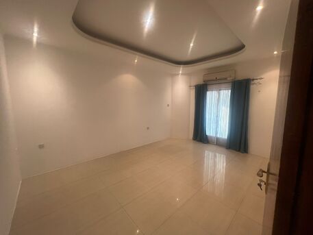 Hoora, Apartments/Houses, BHD 280/month,  3 BR,  3 Bedroom Semi Furnished Flat For Rent With Ewa