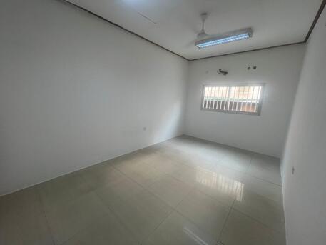 Hoora, Apartments/Houses, BHD 280/month,  3 BR,  3 Bedroom Semifurnished Flat For Rent With Ewa