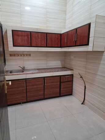 Riffa, Apartments/Houses, BHD 170/month,  1 BR,  1Bedroom 1Bathroom Hall Kitchen. Lift. Car-parking Inclusive Ewa. In Riffa :-(((Buhir))) )