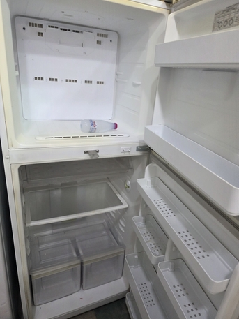 Al-Yarmouk, Household Items, JOD 550,  Samsung Refrigerator &ndash; Good Condition (220V)