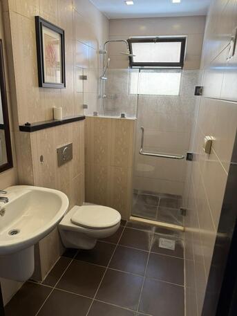 Amman, Apartments/Houses, JOD 9000/year,  Furnished,  2 BR,  Fully Furnished Two Bedroom Apartment With Baconly In 4 Circle 00962777688956