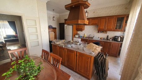 Amman, Apartments/Houses, JOD 7200/year,  Furnished,  3 BR,  Fully Furnished 3B Apart With Baconlies In 5 Circle 00962777688956