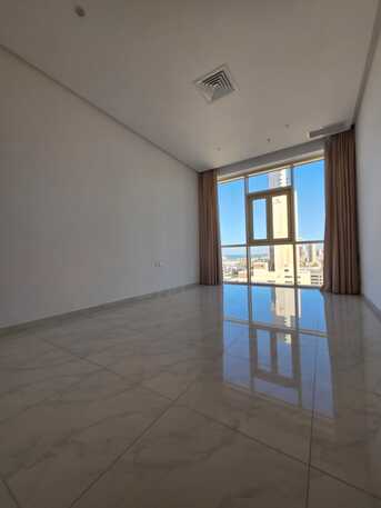 Salmiya, Apartments/Houses, KWD 875/month,  3 BR,  A Spacious And Luxurious 3-bedroom Apartment In Salmiya With A Direct Sea View.