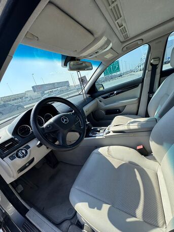 Manama, Vehicles, Cars & Trucks , BHD 1950,  Mercedes Benz C-200,  2009,  Automatic,  259400 KM,   /  (Silver)