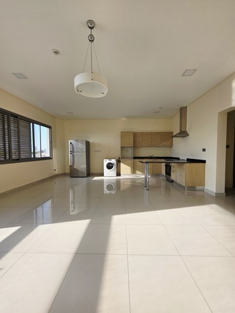 Adliya, Apartments/Houses, BHD 330/month,  2 BR,  -Very Neet & Clean Semi Furnished 2 BHK Flat With Ewa, Parking @330/BD In Adliya