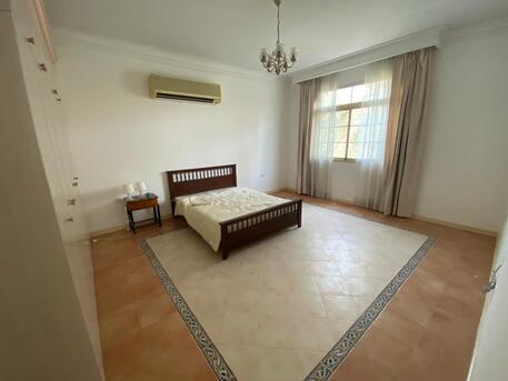 Adliya, Apartments/Houses, BHD 650/month,  5 BR,  Very Nice  Semi Furnished Vila  With Parking  & Maidroom