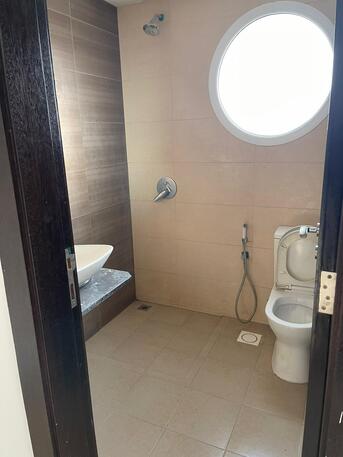 Sanabis, Apartments/Houses, BHD 270/month,  3 BR,  160 Sq. Meter,  3 Bhk Semi Furnished Flat Available In Sanabis Call Aleena