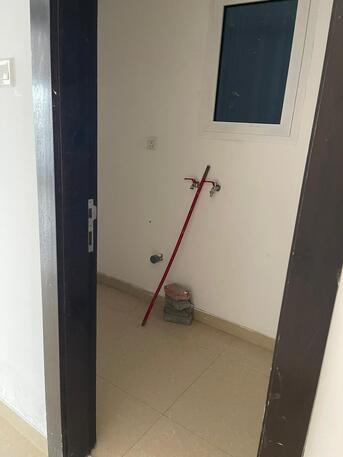 Sanabis, Apartments/Houses, BHD 270/month,  3 BR,  160 Sq. Meter,  3 Bhk Semi Furnished Flat Available In Sanabis Call Aleena