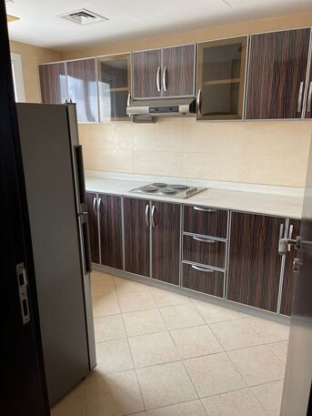 Sanabis, Apartments/Houses, BHD 230/month,  1 BR,  100 Sq. Meter,  1 Bhk Semi Furnished Flat Available In Sanabis Call Aleena