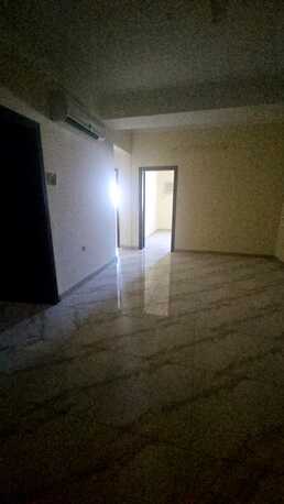 Salmaniya, Apartments/Houses, BHD 200/month,  2 BR,  2 Bedroom Semi Furnished Flat For Rent Without Ewa
