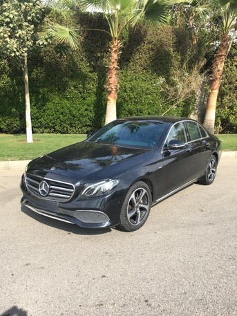 Cairo, Vehicles, Cars & Trucks , EGP 6000,  مرسيدس E200,  2024,  Automatic,  120 KM,  استمتع بجولات فاخرة في مصر م