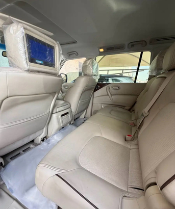 Jubail, Vehicles, Cars & Trucks , SAR 100000,  Nissan Patrol,  2016,  Automatic,  195000 KM,  Full Option Platinuim V8