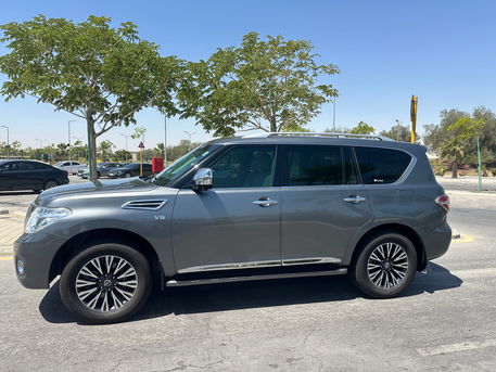 Jubail, Vehicles, Cars & Trucks , SAR 100000,  Nissan Patrol,  2016,  Automatic,  200000 KM,  Full Option Platinuim V8