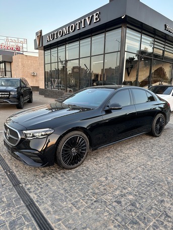 Cairo, Automotive, إيجار مرسيدس E200 موديل 2025 لاستقبال كبار الزوار &