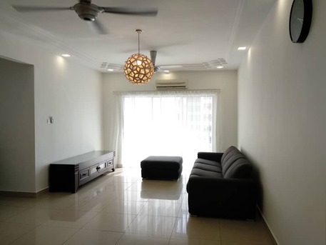 Kuala Lumpur, Apartments, Flats, Houses & Villas, MYR 2300/month,  Furnished,  4 BR,  1300 Sq. Feet,  For Rent: Fully Furnished, Cozy Sunway Suriamas Condo | Bandar Sunway, Petaling Jaya