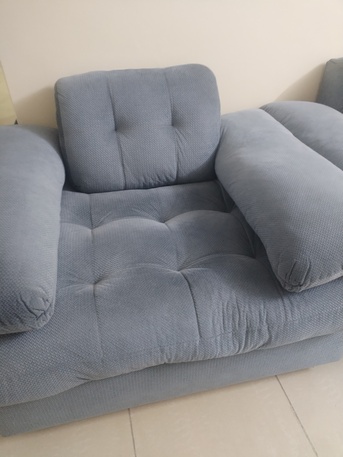 Al Malaz, Furniture, SAR 600,  4 SEATER SOFA SET