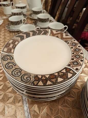 Al Faisaliyah, Household Items, SAR 110,  Dinner Set