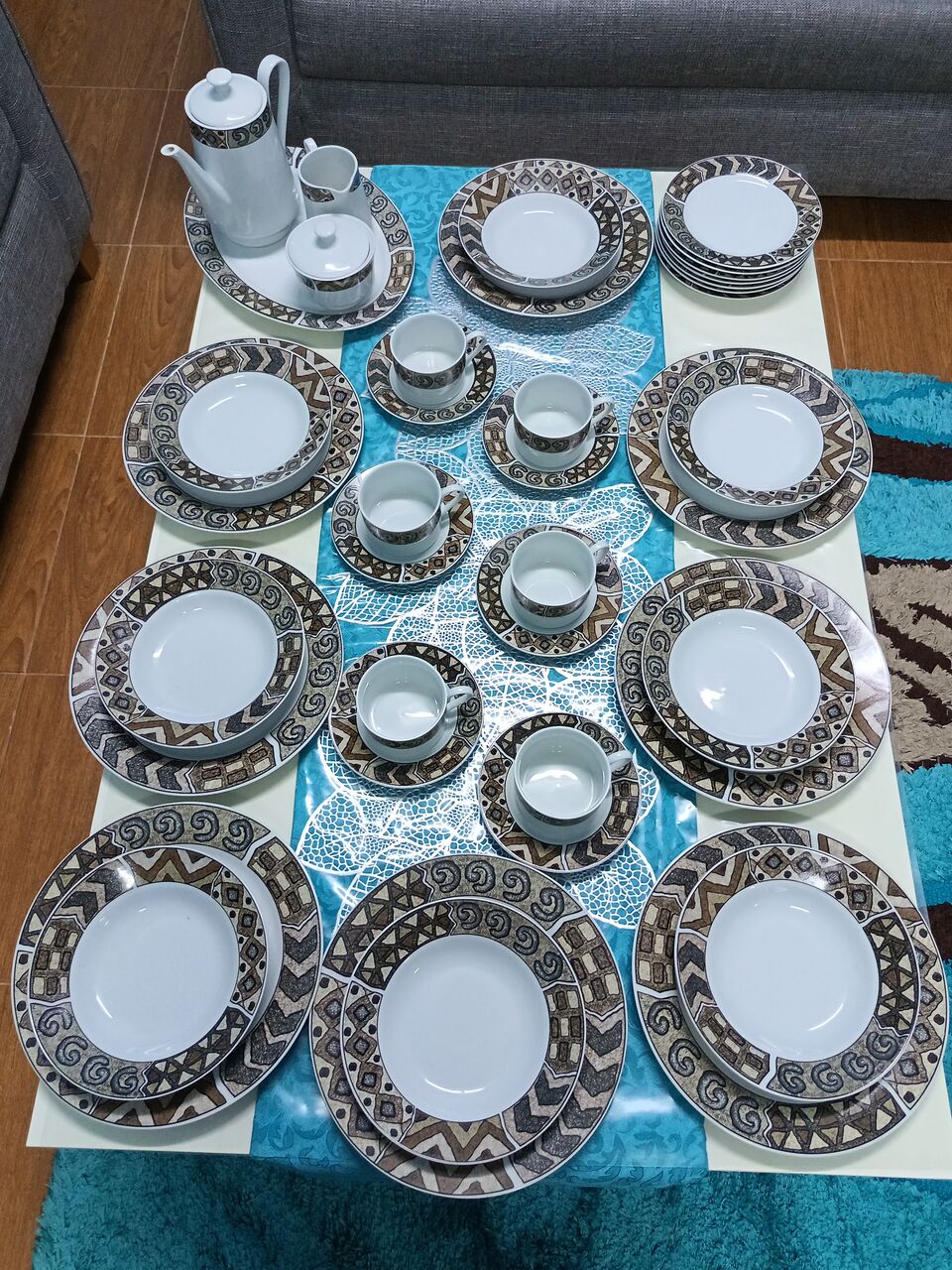 Al Faisaliyah, Household Items, SAR 110,  Dinner Set