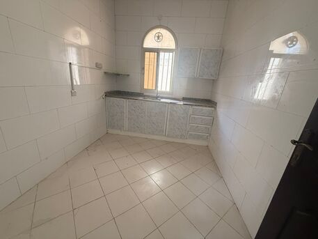 Muharraq, Apartments/Houses, BHD 180/month,  3 BR,  Flat For Rent In Muharraq Without EWA
