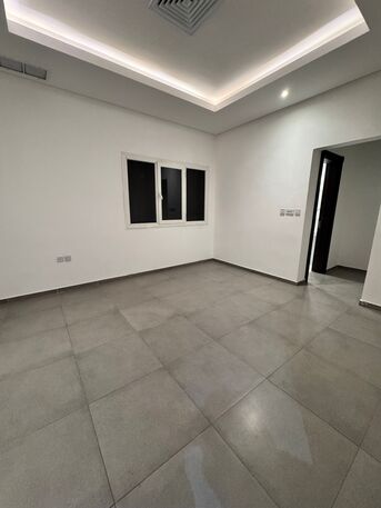 Kuwait City, Apartments/Houses, KWD 600/month,  3 BR,  A Comfortable Family Apartment At A Very Attractive Price! Jabriya