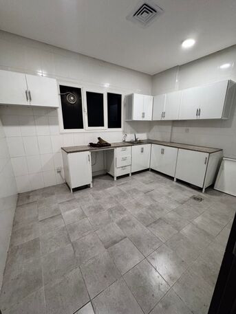 Kuwait City, Apartments/Houses, KWD 600/month,  3 BR,  A Comfortable Family Apartment At A Very Attractive Price! Jabriya