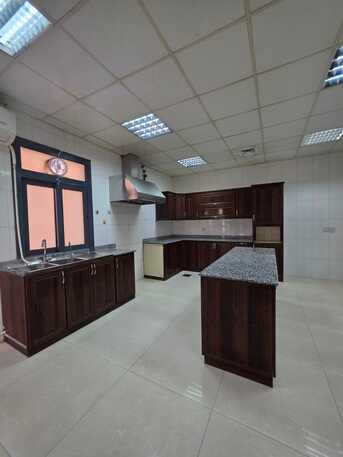 Kuwait City, Apartments/Houses, KWD 1300/month,  4 BR,  Luxury In The Upscale