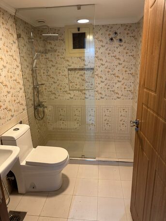 Kuwait City, Apartments/Houses, KWD 900/month,  4 BR,  A Luxurious Ground Floor Rental Opportunity With Exceptional Space In Abu Ftaira