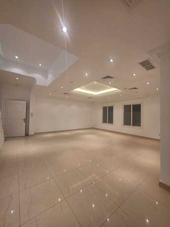 Kuwait City, Apartments/Houses, KWD 850/month,  3 BR,  For Rent: Distinctive Duplex Apartment In Cordoba