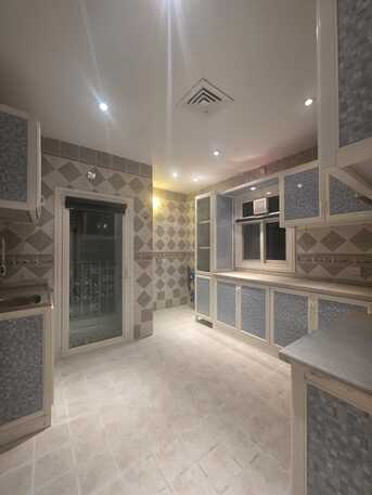 Kuwait City, Apartments/Houses, KWD 850/month,  3 BR,  For Rent: Distinctive Duplex Apartment In Cordoba