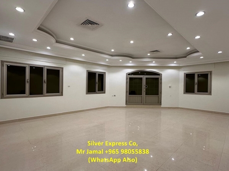 Kuwait City, Apartments/Houses, KWD 800/month,  Studio,  200 Sq. Meter,  4 Bedroom Villa Floor With Balcony For Rent In Mangaf.