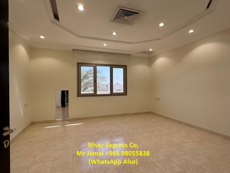 Kuwait City, Apartments/Houses, KWD 800/month,  Studio,  200 Sq. Meter,  4 Bedroom Villa Floor With Balcony For Rent In Mangaf.