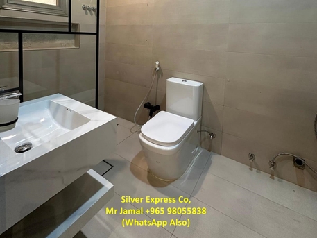 Kuwait City, Apartments/Houses, KWD 800/month,  Studio,  200 Sq. Meter,  4 Bedroom Villa Floor With Balcony For Rent In Mangaf.