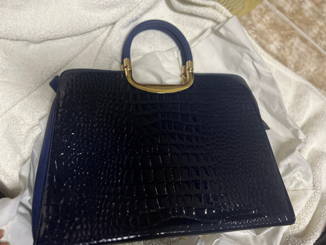 Hofuf, Clothing & Accessories, SAR 500,  Brandedbags And Shoes Almost New