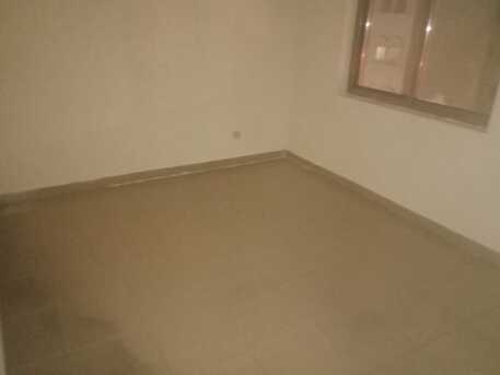  , BHD 210/month,  2 BR,  110 Sq. Meter,  2 Bhk Unfurnished Flat With Ewa In Gudaibiya Call Aleena, 4