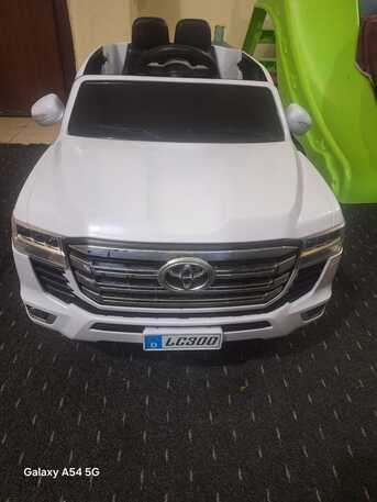 Al Safa, Baby & Kid Stuff, SAR 350,  Two Seat Electric Ride On CAR-chargable