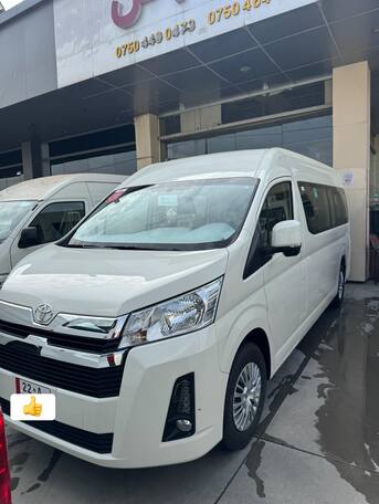 Cairo, Automotive, إيجار ميكروباص تويوتا هاي اس 14 راكباً للنقل 