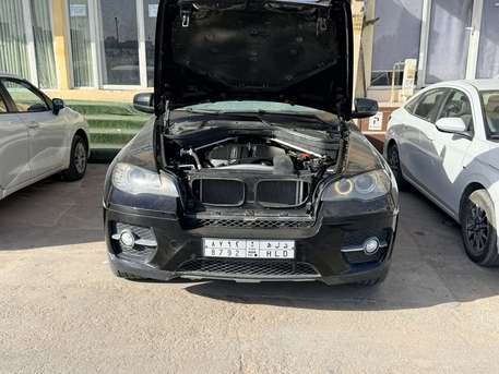 Riyadh, Vehicles, Cars & Trucks , SAR 45000,  Bmw X6,  2012,  Automatic,  218000 KM,   Six Cylinders In Perfect Condition