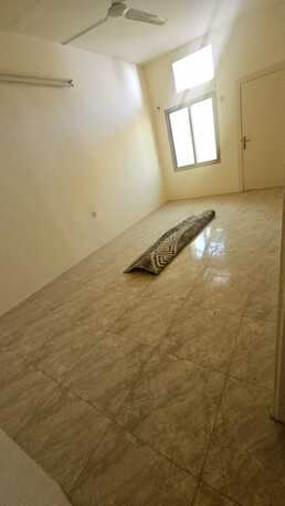 Hoora, Apartments/Houses, BHD 200/month,  4 BR,  4 Bedroom Semi Furnished Flat For Rent Without Ewa