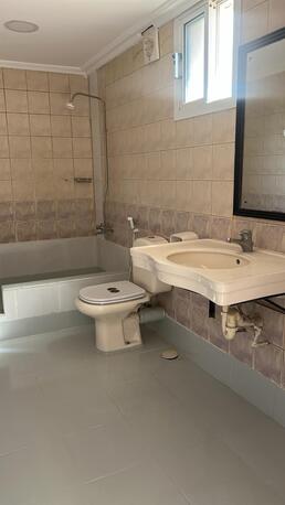 Manama, Apartments/Houses, BHD 250/month,  3 BR,  Semi Furnished Flats For Rent !