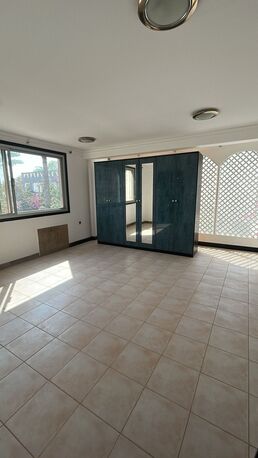 Manama, Apartments/Houses, BHD 250/month,  3 BR,  Semi Furnished Flats For Rent !