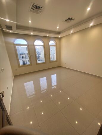 Kuwait City, Apartments/Houses, KWD 850/month,  4 BR,  For Rent, A Luxurious Full Floor In Abu Ftaira | High-end Finishes