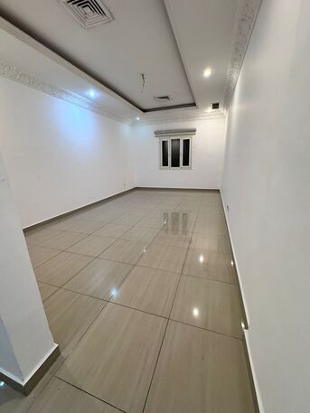 Kuwait City, Apartments/Houses, KWD 430/month,  3 BR,  Spacious Apartment For Rent In Salwa (3 Rooms)