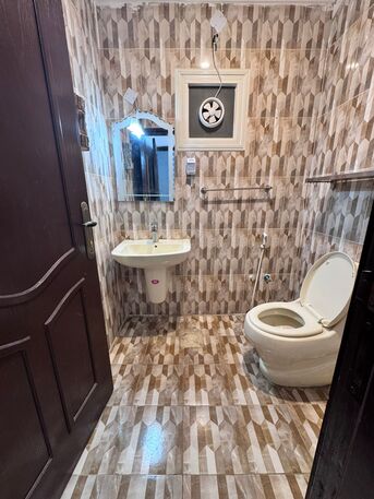 Kuwait City, Apartments/Houses, KWD 430/month,  3 BR,  Spacious Apartment For Rent In Salwa (3 Rooms)