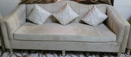 Riyadh, Furniture, SAR 900,  Sofa Set 10 X 10 New Condition