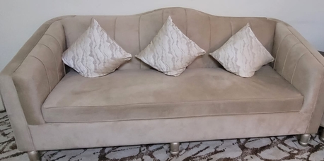 Riyadh, Furniture, SAR 900,  Sofa Set 10 X 10 New Condition