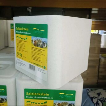 Milan, Food, EUR 5,  Blocco Di Sale Rosa Himalayano 10kg &ndash; Minerali Naturali Per Tutti Gli Animali Da Allevamen