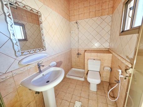 Jidhafs, Apartments/Houses, BHD 190/month,  2 BR,  80 Sq. Meter,  2BHK Apartment For Family Only In Jidhafs Prime Location